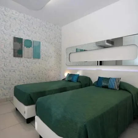 Italian With Pool Apartamento